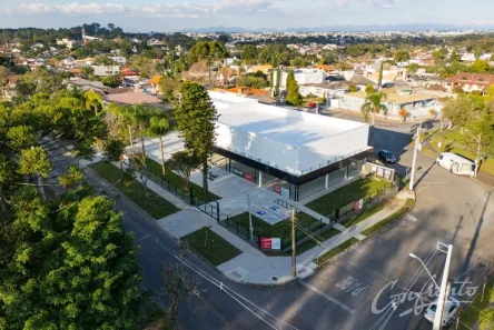 Loja / Salão / Ponto Comercial para alugar, 647m² no Tarumã, Curitiba