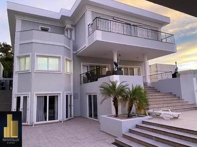 Sobrado com 6 Quartos para venda ou aluguel, 780m² no Alphaville, Santana de Parnaíba