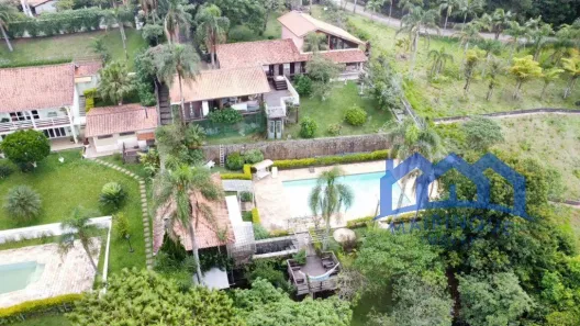 Fazenda / Sítio / Chácara com 7 Quartos à venda, 4500m² no , Mairinque