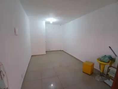 Conjunto Comercial / Sala para alugar, 23m² no Centro, Nova Iguaçu