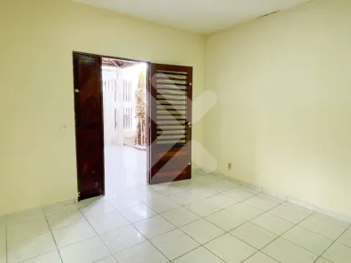 Casa com 3 Quartos à venda, 136m² no Capim Macio, Natal