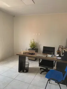 Galpão / Depósito / Armazém com 3 Quartos à venda, 240m² no Novo Paraíso, Aracaju