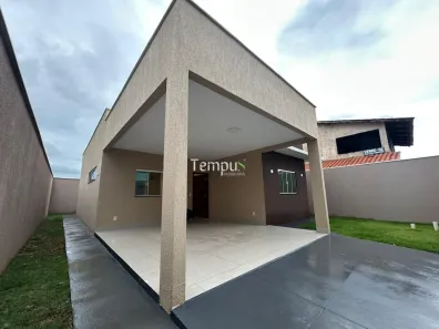 Casa com 3 Quartos à venda, 115m² no Centro, Abadia de Goiás