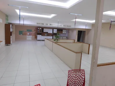 Prédio Inteiro para alugar, 840m² no Centro, Nilópolis