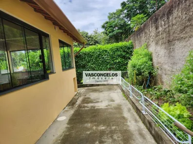 Fazenda / Sítio / Chácara com 3 Quartos à venda, 1600m² no Vila Velha, Caçapava
