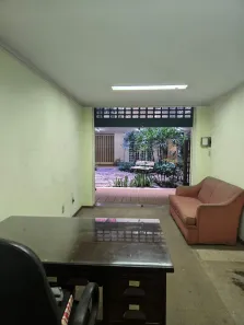 Loja / Salão / Ponto Comercial à venda, 30m² no Savassi, Belo Horizonte