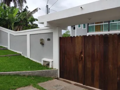 Casa com 2 Quartos para alugar, 360m² no Cotia, Guapimirim