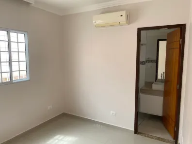 Casa com 4 Quartos para alugar, 240m² no Ipsep, Recife