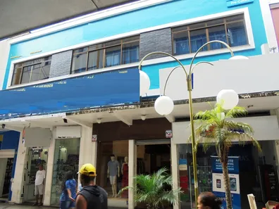 Loja / Salão / Ponto Comercial à venda, 714m² no Centro, Viçosa