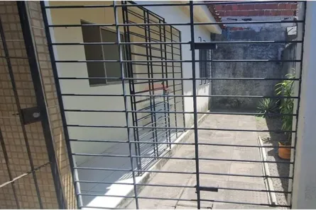 Casa com 2 Quartos para alugar, 46m² no Pau Amarelo, Paulista