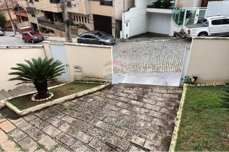 Casa com 4 Quartos à venda, 240m² no Centro, Bom Jardim
