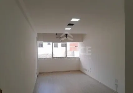 Conjunto Comercial / Sala para alugar, 35m² no Praia do Canto, Vitória