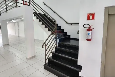 Prédio Inteiro para alugar, 1000m² no Jardim Quarto Centenário, Mauá
