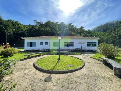 Fazenda / Sítio / Chácara à venda, 193600m² no , Macaé