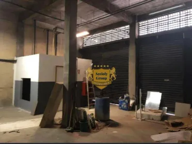 Galpão / Depósito / Armazém para alugar, 2300m² no Venda da Cruz, São Gonçalo