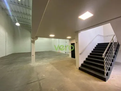 Galpão / Depósito / Armazém para alugar, 274m² no Loteamento Industrial Machadinho, Americana