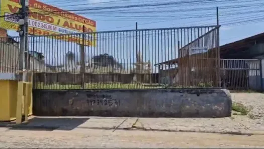 Galpão / Depósito / Armazém para venda ou aluguel, 2345m² no Parque Guarus, Campos dos Goytacazes