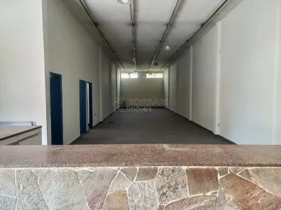Loja / Salão / Ponto Comercial para alugar, 183m² no Centro, Araraquara