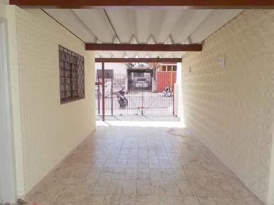 Casa com 2 Quartos para alugar, 157m² no Vila São Jorge, Presidente Prudente