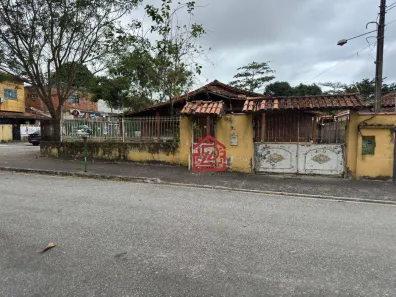 Casa com 3 Quartos para venda ou aluguel, 135m² no Jardim Mariléa, Rio das Ostras