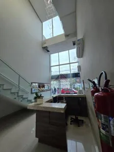 Prédio Inteiro para alugar, 600m² no Vila Bocaina, Mauá