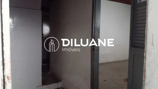 Loja / Salão / Ponto Comercial à venda, 400m² no Engenhoca, Niterói