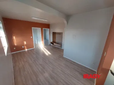 Apartamento com 2 Quartos para alugar, 68m² no Capoeiras, Florianópolis