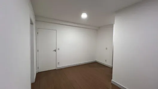 Apartamento com 2 Quartos para alugar, 61m² no Jardim Tupanci, Barueri