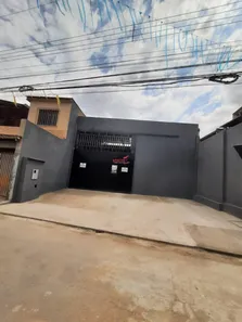 Galpão / Depósito / Armazém à venda, 350m² no Santo Antônio, Viçosa