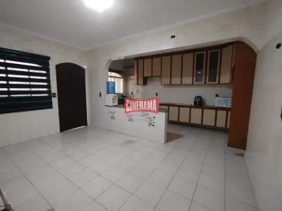 Sobrado com 7 Quartos para alugar, 312m² no Mauá, São Caetano do Sul
