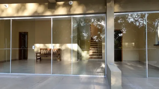 Casa de Condomínio com 3 Quartos para alugar, 420m² no Caraguatá, Mairiporã