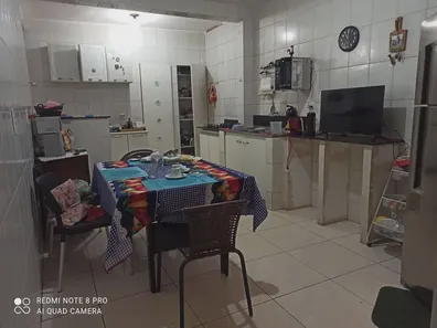 Sobrado com 6 Quartos à venda, 233m² no Guará II, Brasília