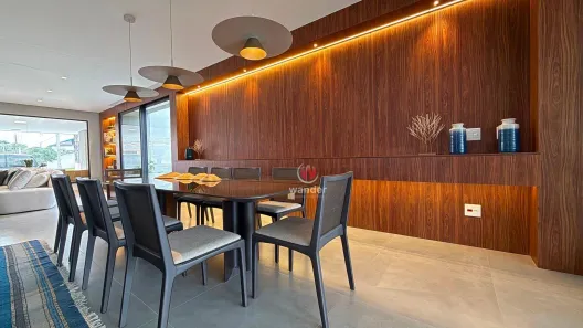 Casa de Condomínio com 8 Quartos à venda, 800m² no Jardim Acapulco, Guarujá