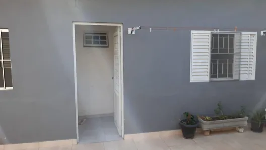 Sobrado com 4 Quartos à venda, 300m² no Elias Fausto, Elias Fausto