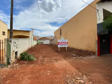 Terreno / Lote / Condomínio à venda, 219m² no Centro, Ibiporã