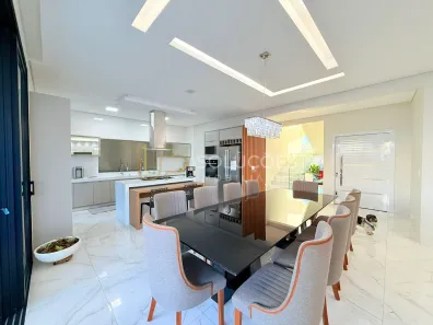 Sobrado com 4 Quartos à venda, 337m² no Alto da Boa Vista, Brasília