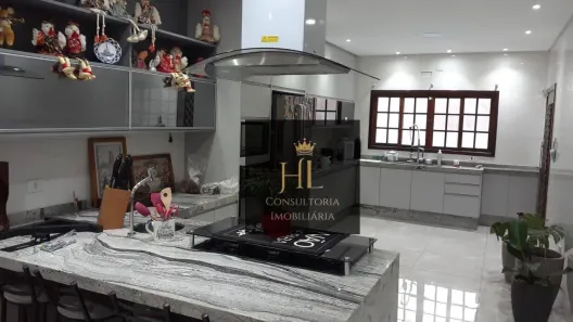 Casa com 5 Quartos à venda, 395m² no Centro, Peruíbe