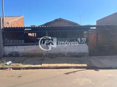 Casa com 2 Quartos à venda, 110m² no Jardim Vida Nova, Campo Grande