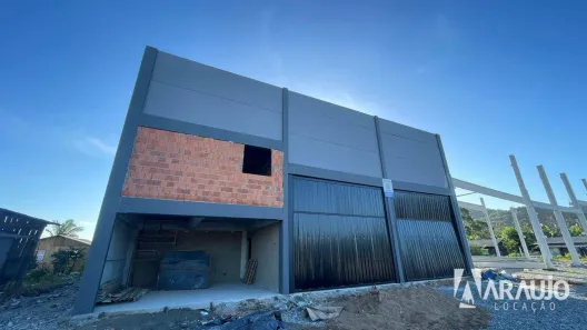 Galpão / Depósito / Armazém para alugar, 750m² no Machados, Navegantes