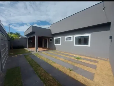 Casa com 4 Quartos à venda, 200m² no Parque das Camélias, Goianira