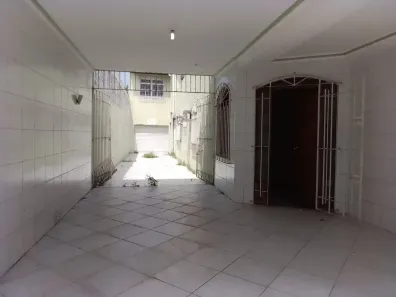 Casa com 4 Quartos para alugar, 300m² no Salgado Filho, Aracaju