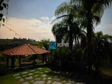 Fazenda / Sítio / Chácara com 4 Quartos à venda, 850m² no Caçapava Velha, Caçapava