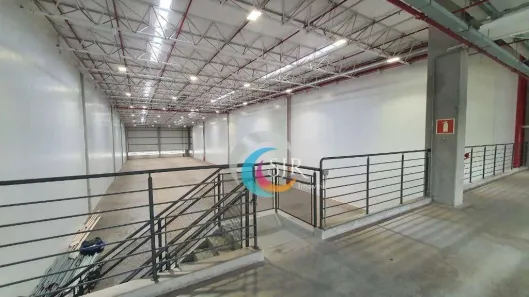 Galpão / Depósito / Armazém para alugar, 2325m² no Padroeira, Osasco