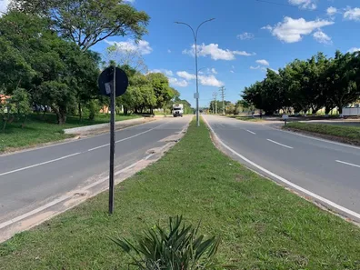 Fazenda / Sítio / Chácara com 3 Quartos à venda, 300m² no Perímetro Urbano, Sarapuí
