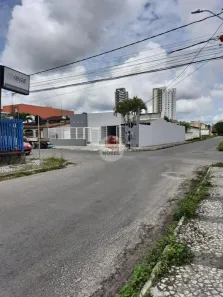 Casa com 3 Quartos para alugar, 354m² no Santa Mônica, Feira de Santana