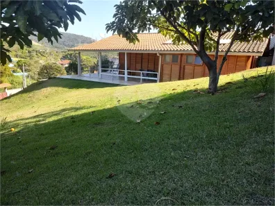 Fazenda / Sítio / Chácara com 4 Quartos à venda, 190m² no Chácaras Fernão Dias, Atibaia