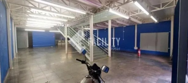 Prédio Inteiro com 5 Quartos para venda ou aluguel, 758m² no Centro, Campinas