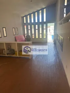 Casa com 4 Quartos à venda, 350m² no Grageru, Aracaju