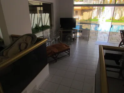 Casa de Condomínio com 4 Quartos para alugar, 300m² no Jardim Acapulco, Guarujá