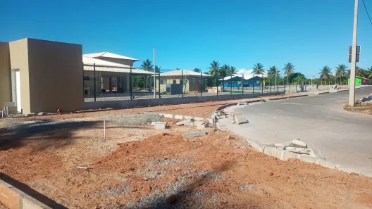 Terreno / Lote / Condomínio à venda, 303m² no Robalo, Aracaju